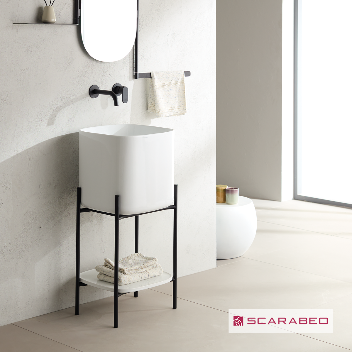 ΕΠΙΠΛΟ ΜΠΑΝ.LAILA 2701-NROP ΜΕ ΡΑΦΙ  2709-300 SCARABEO